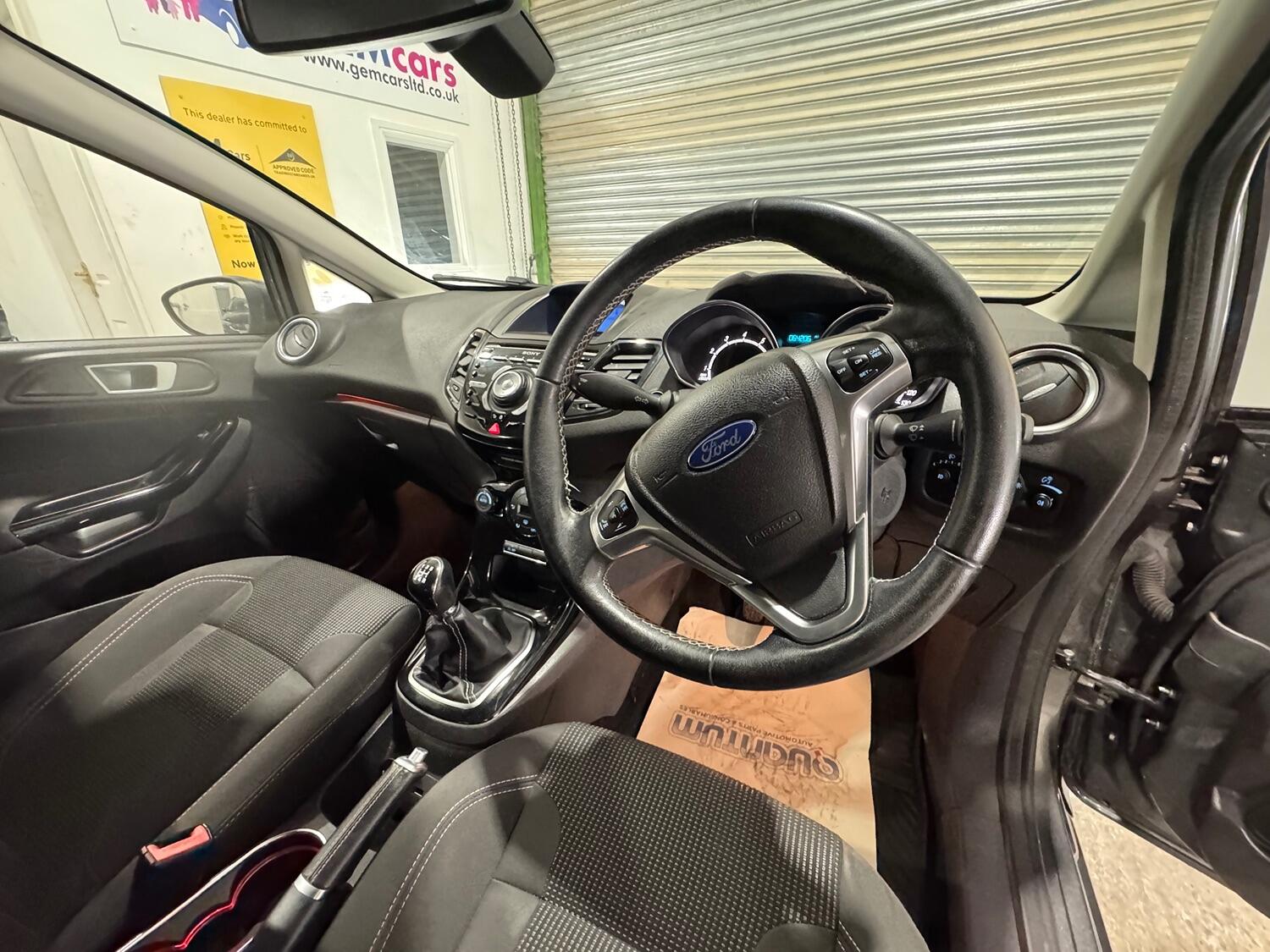 Used Ford Fiesta 2017 for sale - 76128895: Photo 31