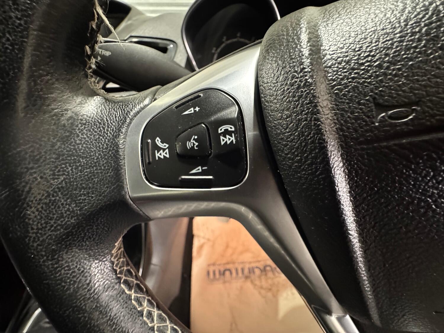 Used Ford Fiesta 2017 for sale - 76128895: Photo 35