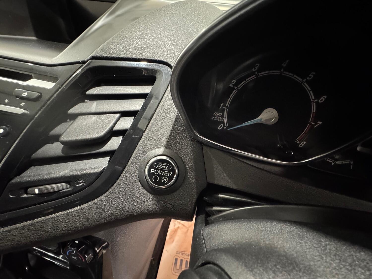Used Ford Fiesta 2017 for sale - 76128895: Photo 36