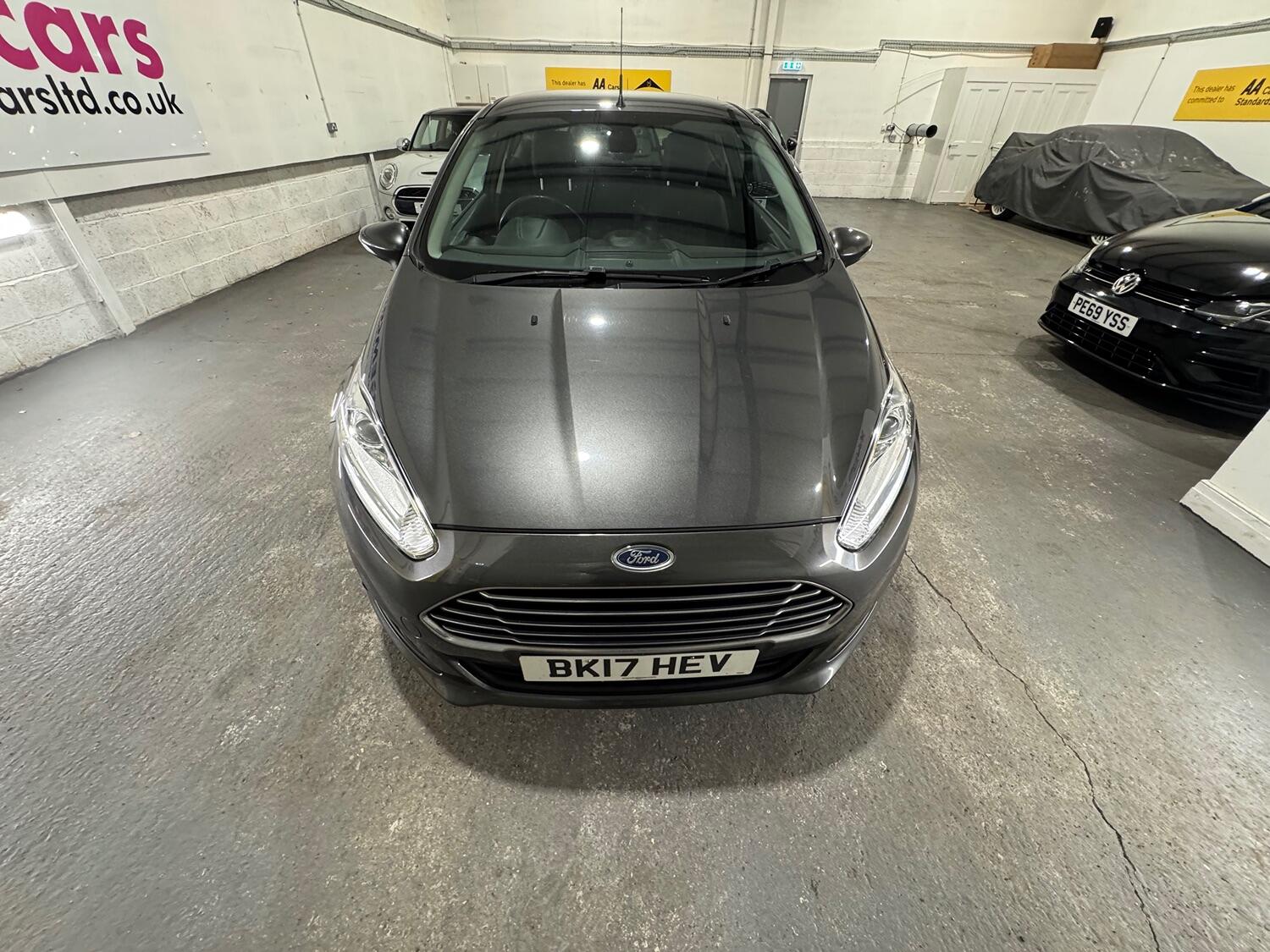 Used Ford Fiesta 2017 for sale - 76128895: Photo 4