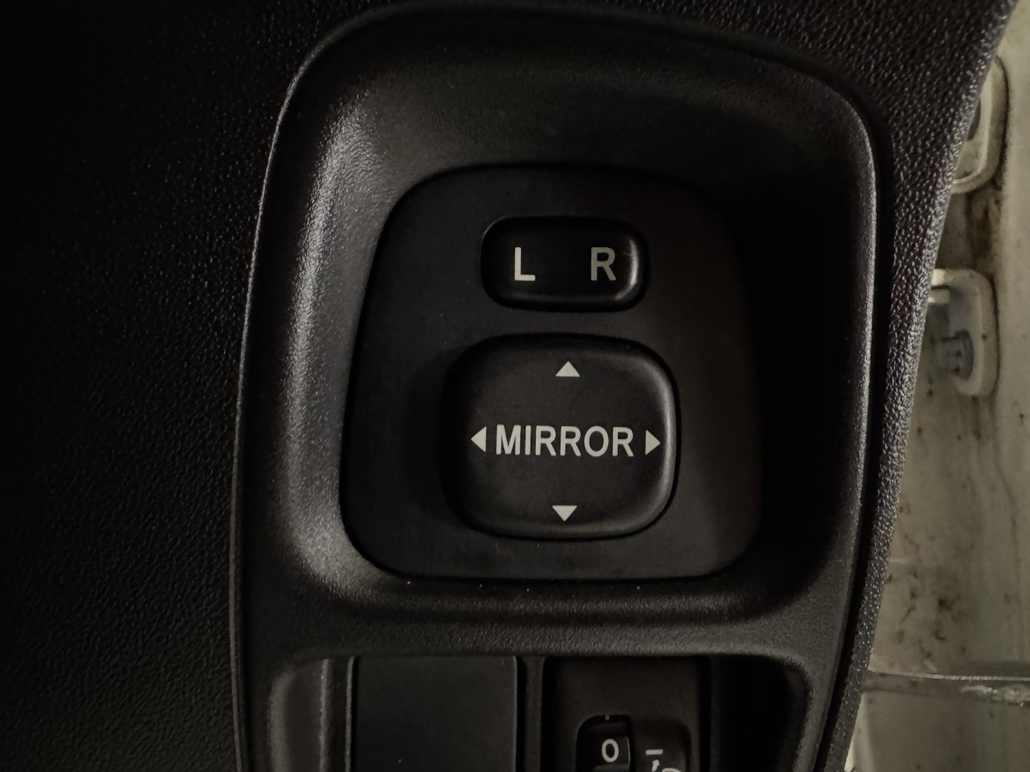 Used Toyota AYGO 2015 for sale - 77233777: Photo 28