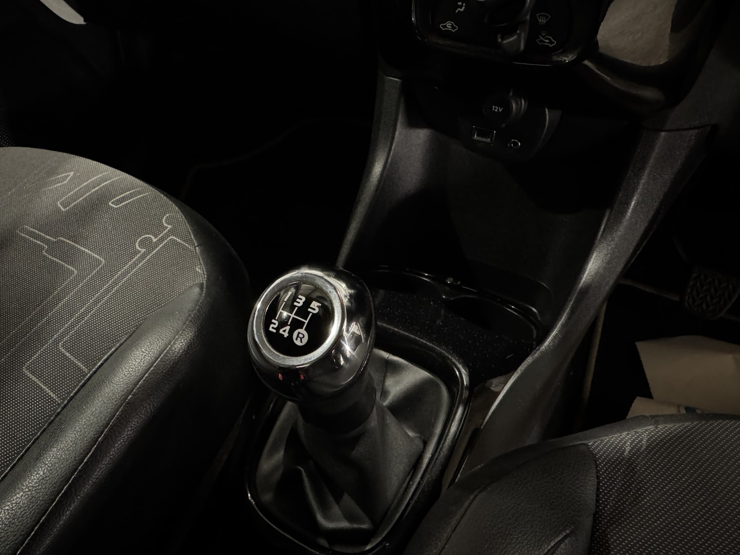 Used Toyota AYGO 2015 for sale - 77233777: Photo 43