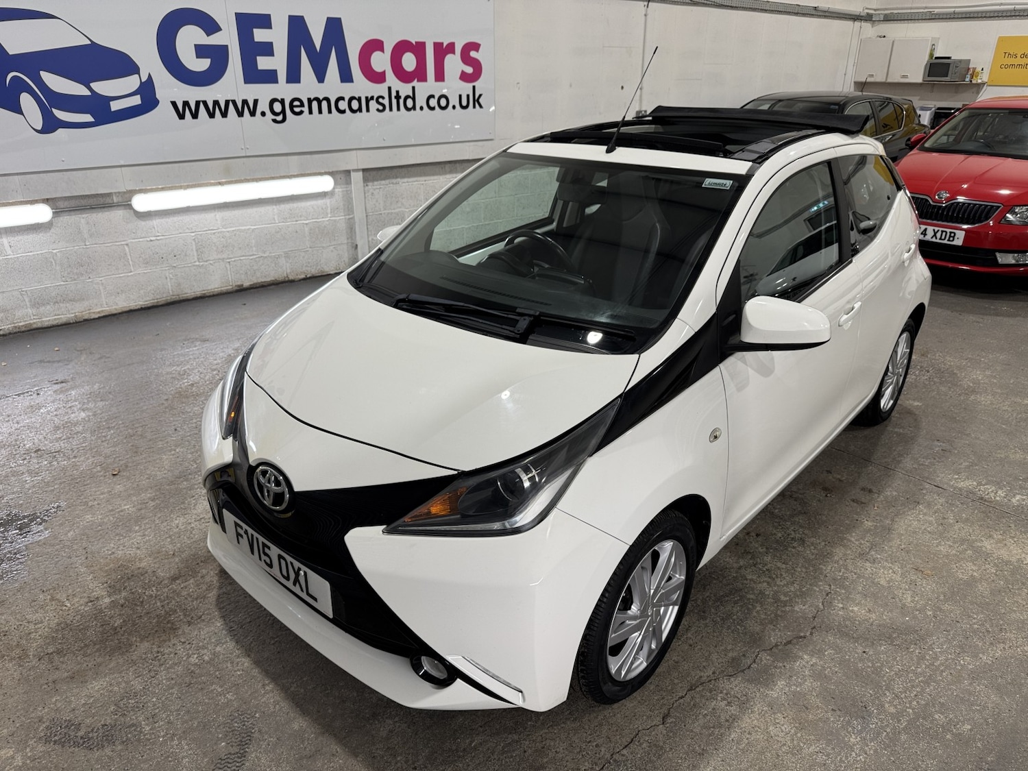 Used Toyota AYGO 2015 for sale - 77233777: Photo 44