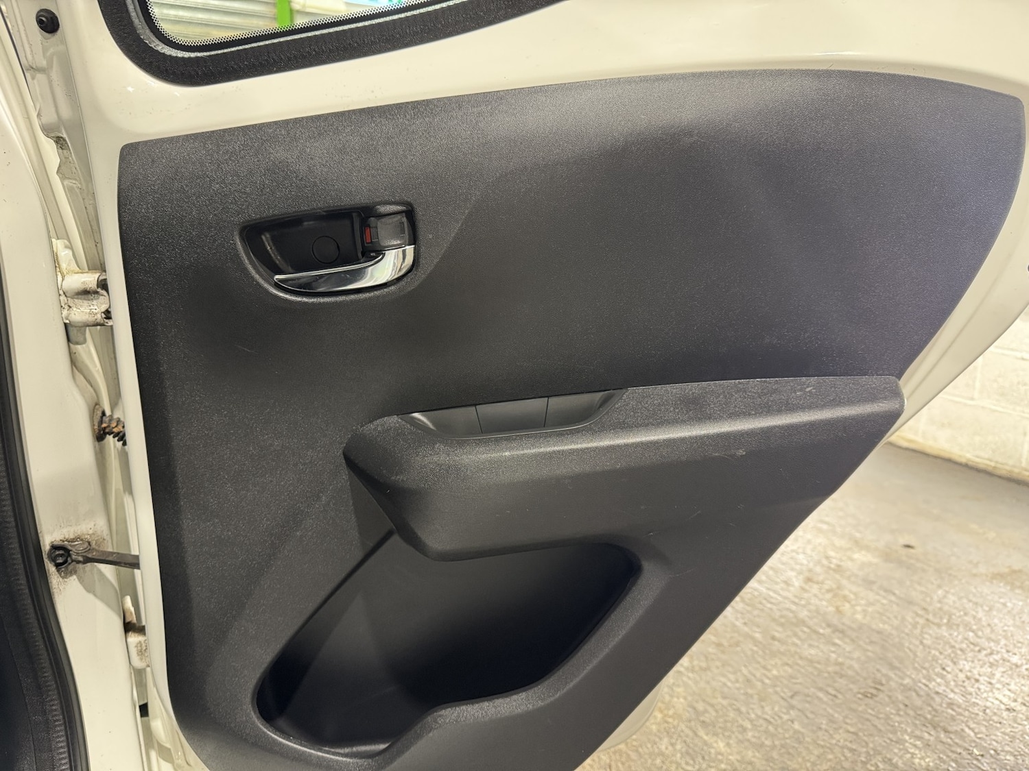 Used Toyota AYGO 2015 for sale - 77233777: Photo 46