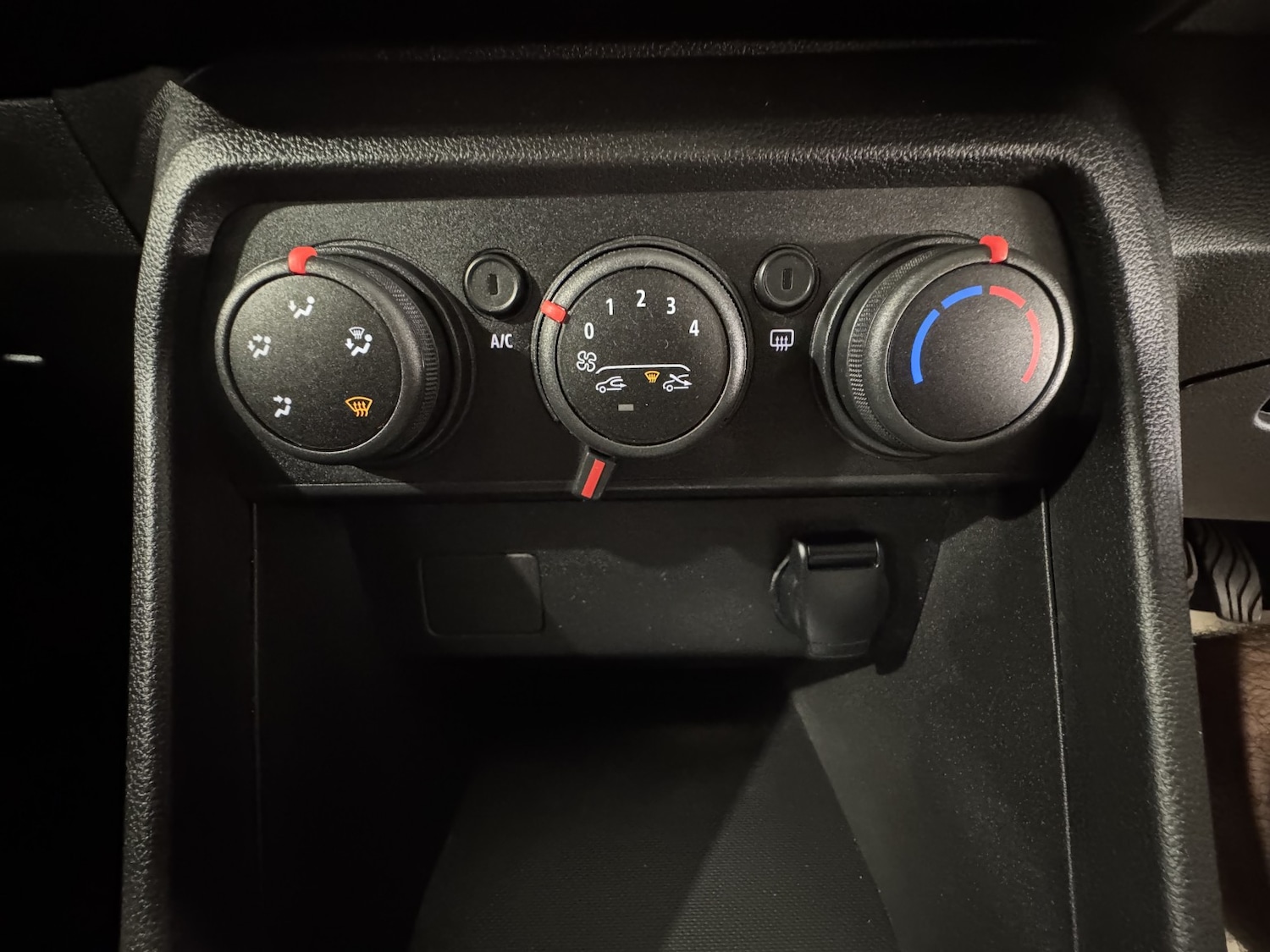 Used Dacia Sandero Stepway 2022 for sale - 76142503: Photo 34