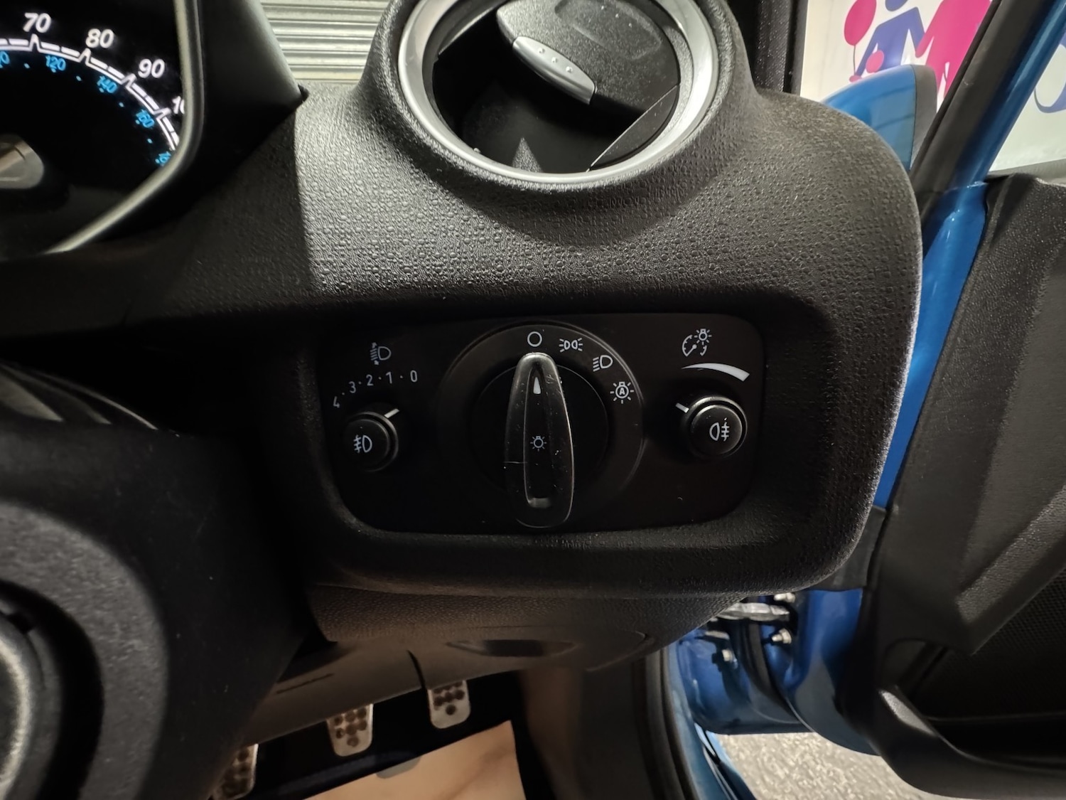 Used Ford Fiesta 2013 for sale - 76656178: Photo 32