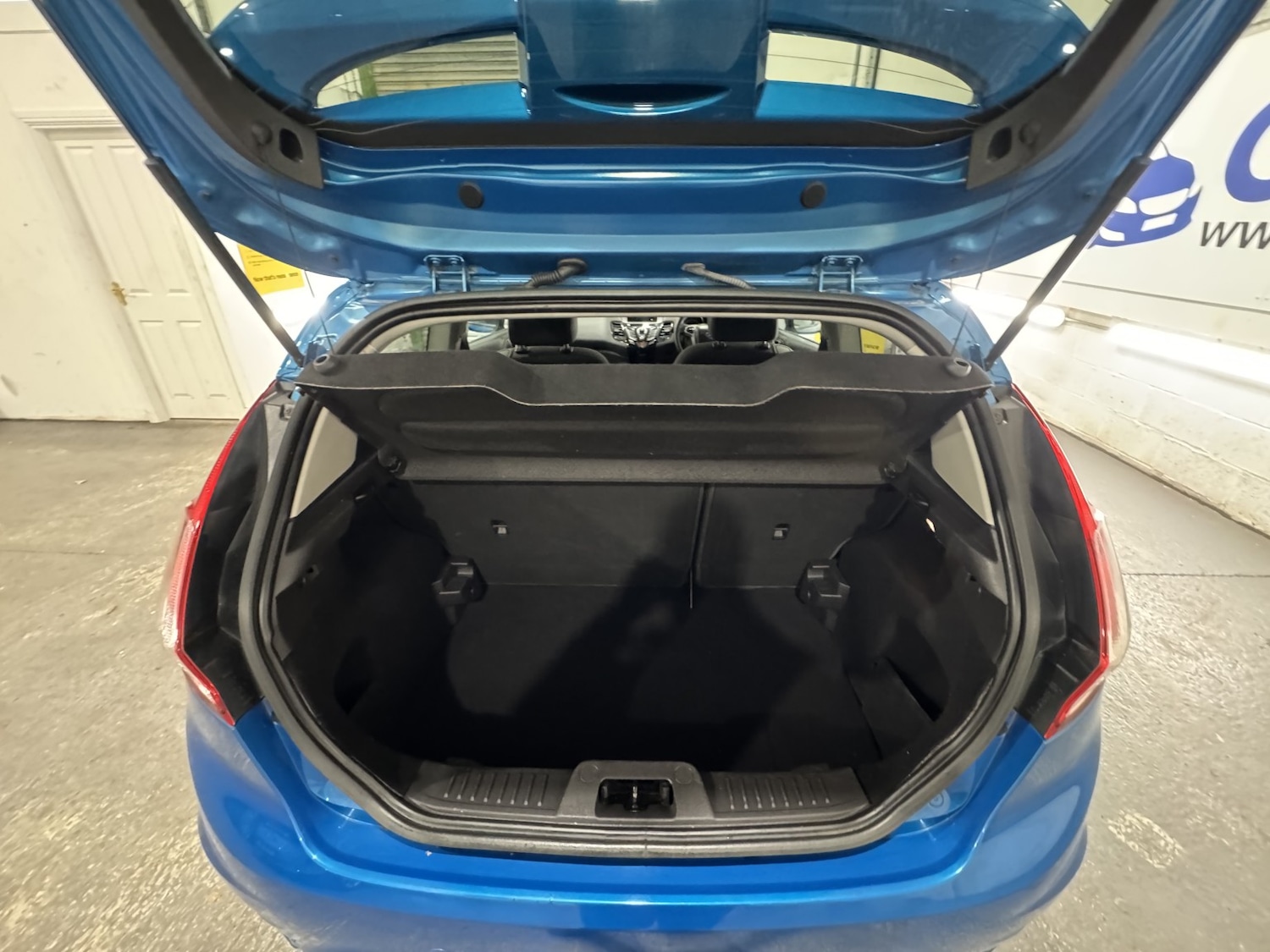 Used Ford Fiesta 2013 for sale - 76656178: Photo 41