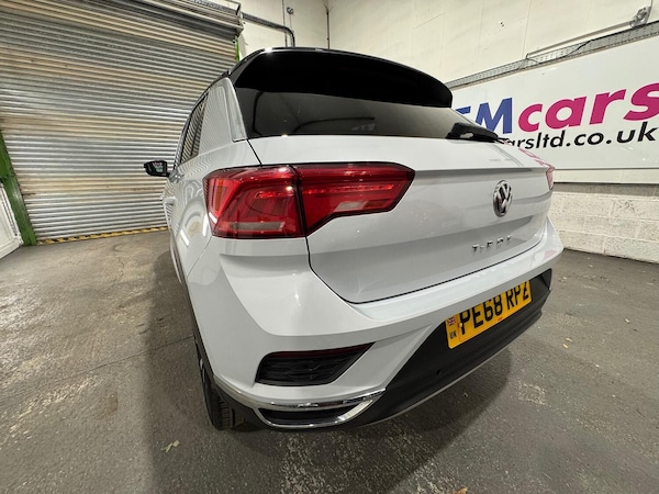 Used Volkswagen T-Roc 2018 for sale - 75575410: Photo 14
