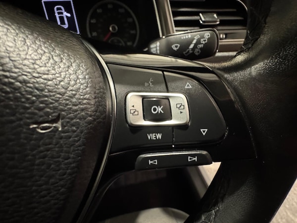 Used Volkswagen T-Roc 2018 for sale - 75575410: Photo 34