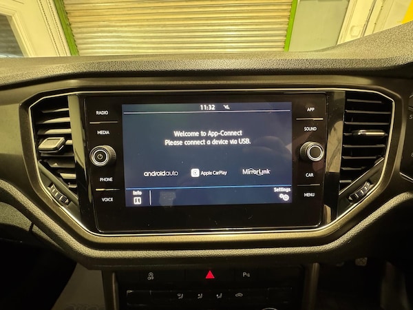 Used Volkswagen T-Roc 2018 for sale - 75575410: Photo 37