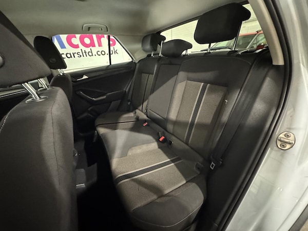 Used Volkswagen T-Roc 2018 for sale - 75575410: Photo 54