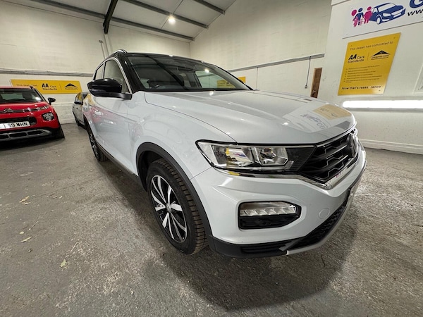 Used Volkswagen T-Roc 2018 for sale - 75575410: Photo 6