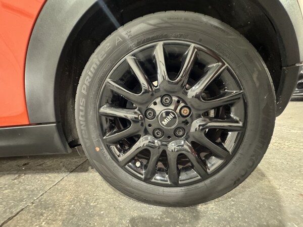 Used MINI Hatch 2018 for sale - 76237120: Photo 16