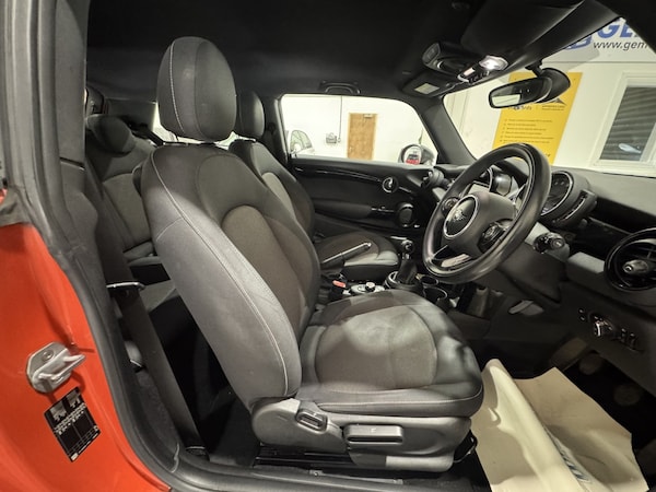 Used MINI Hatch 2018 for sale - 76237120: Photo 24