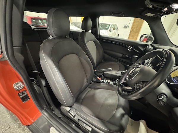 Used MINI Hatch 2018 for sale - 76237120: Photo 25