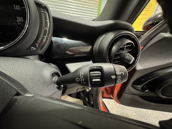 Used MINI Hatch 2018 for sale - 76237120: Photo 33
