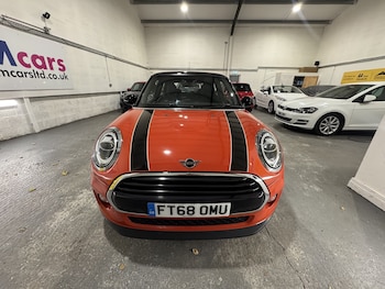 Used MINI Hatch 2018 for sale - 76237120: Photo 3