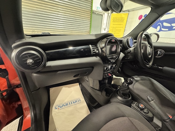 Used MINI Hatch 2018 for sale - 76237120: Photo 46
