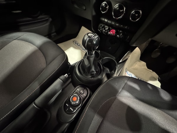 Used MINI Hatch 2018 for sale - 76237120: Photo 54