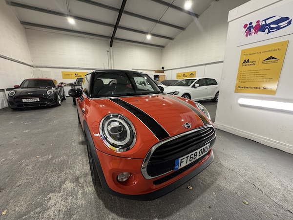 Used MINI Hatch 2018 for sale - 76237120: Photo 5