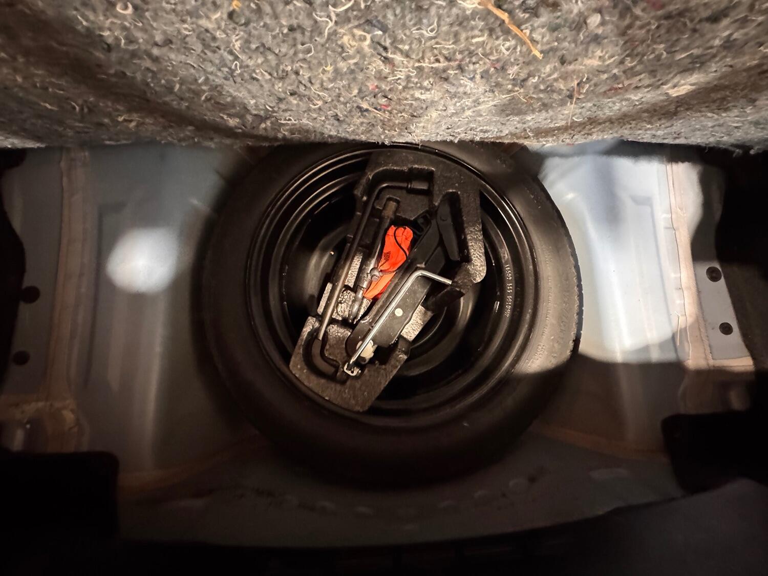 Used Peugeot 108 2015 for sale - 77289106: Photo 41