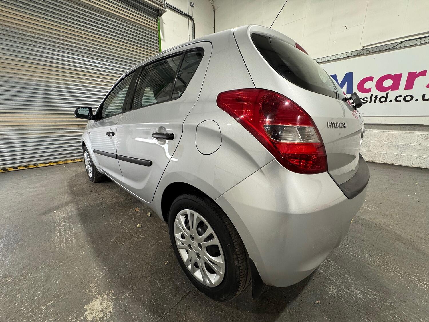 Used Hyundai i20 2009 for sale - 76591559: Photo 12