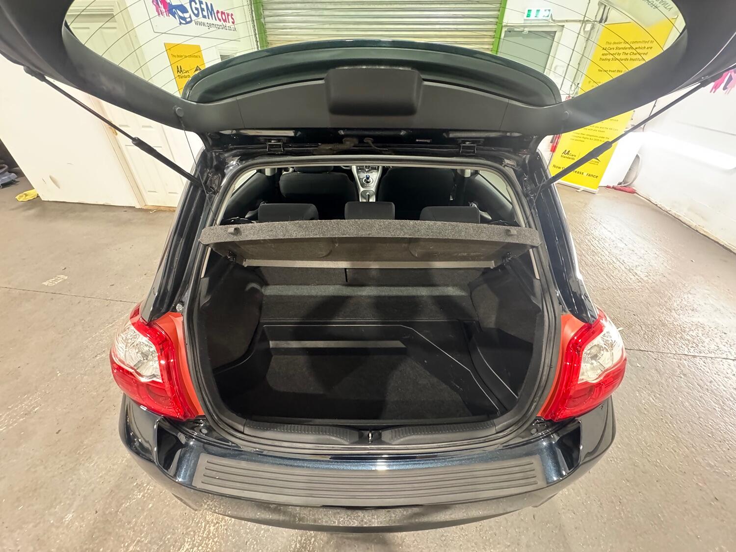 Used Toyota Auris 2012 for sale - 76794282: Photo 48