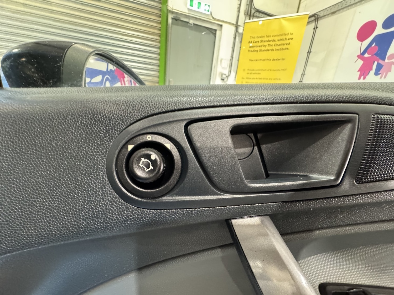 Used Ford Fiesta 2010 for sale - 76334815: Photo 21