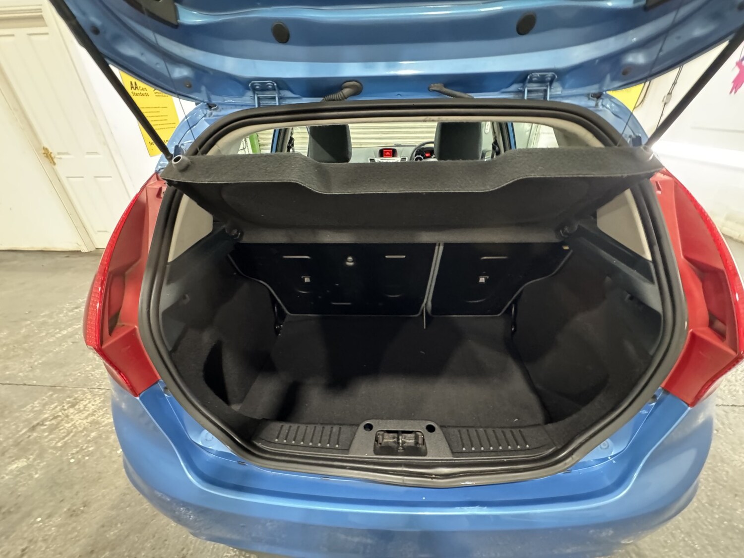 Used Ford Fiesta 2010 for sale - 76334815: Photo 43