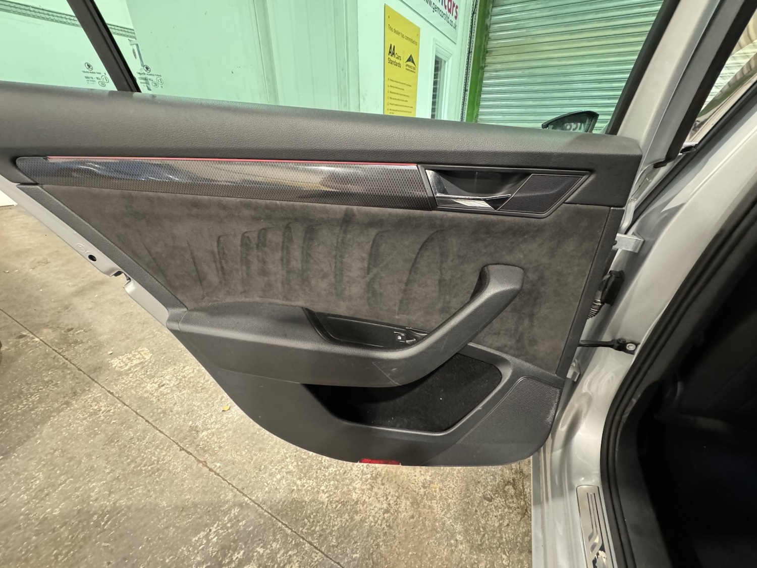 Used Skoda Superb 2017 for sale - 77465028: Photo 53