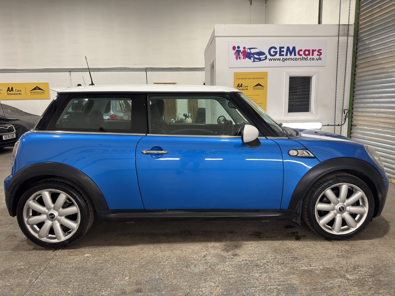Used MINI Hatch 2010 for sale - 77749946: Photo 6