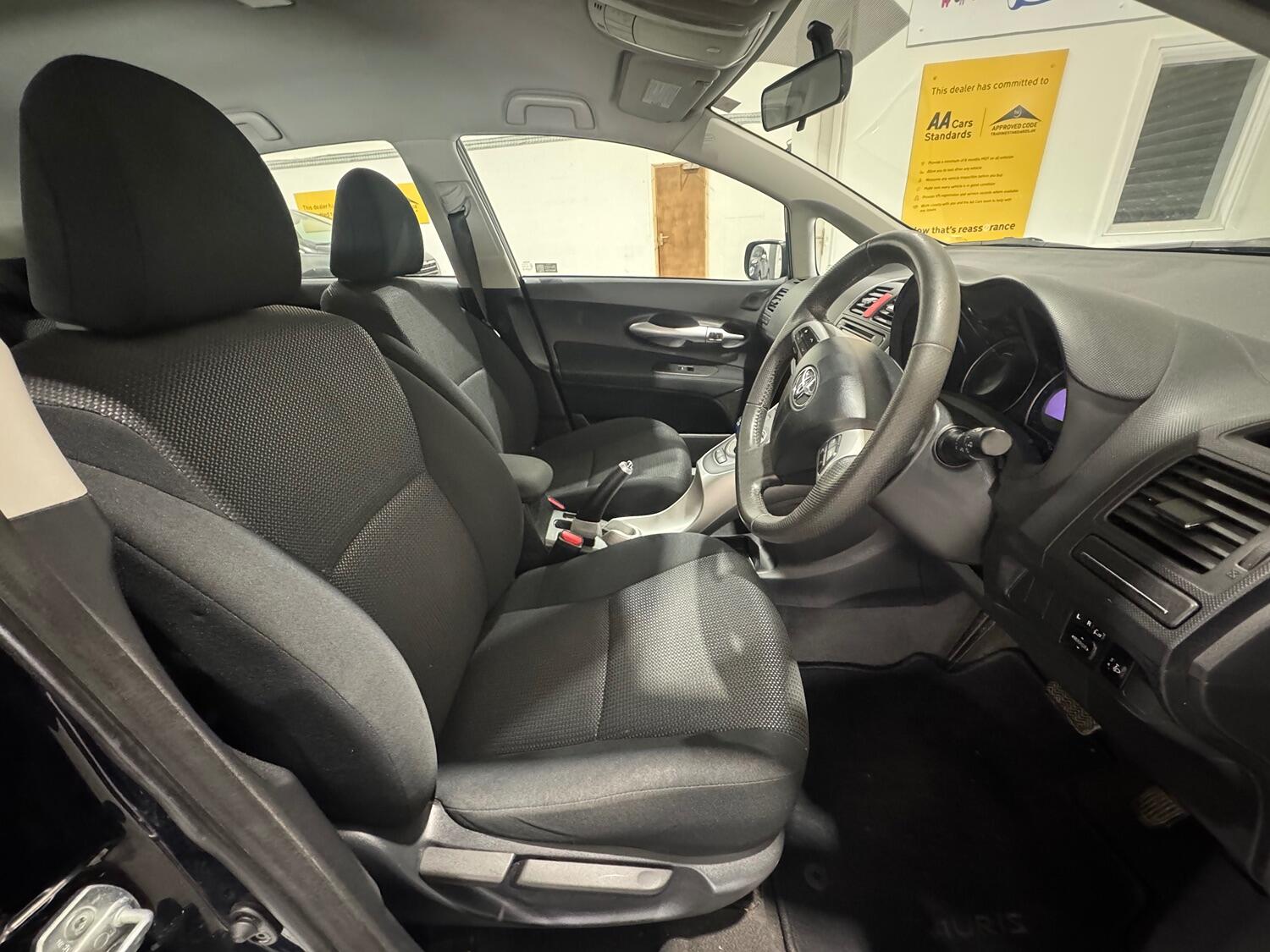 Vehicle 29
