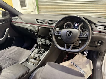 Used Skoda Superb 2017 for sale - 78520193: Photo