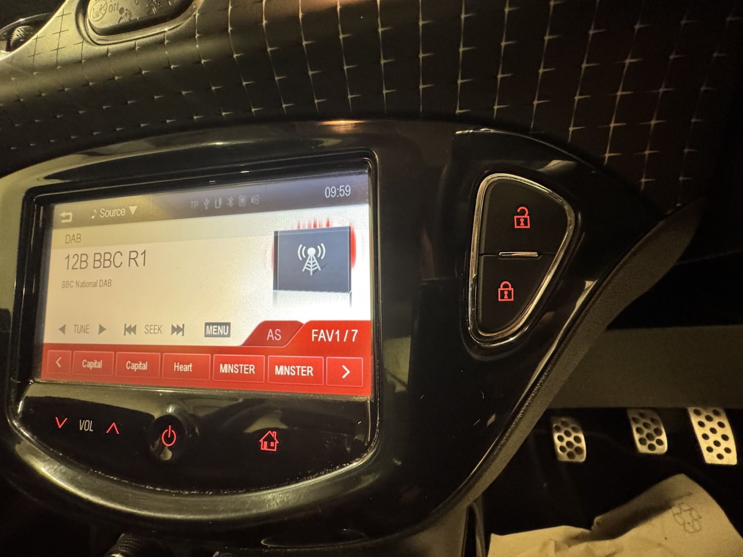 Used Vauxhall ADAM 2014 for sale - 76461591: Photo 35