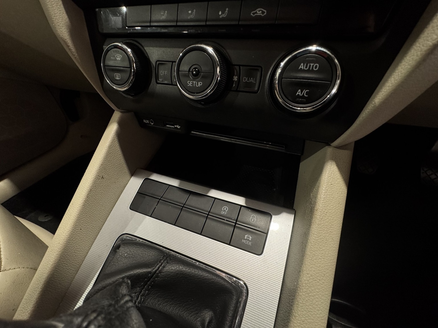 Used Skoda Octavia 2014 for sale - 76945548: Photo 39