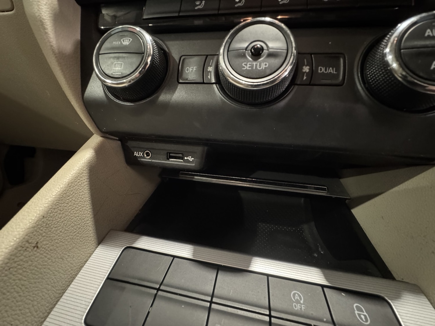 Used Skoda Octavia 2014 for sale - 76945548: Photo 40