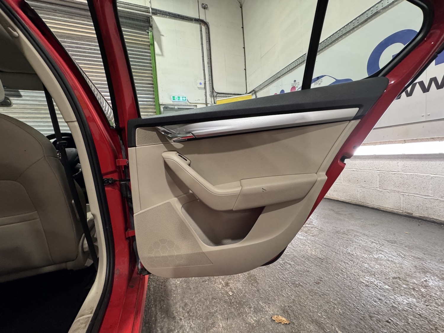 Used Skoda Octavia 2014 for sale - 76945548: Photo 43