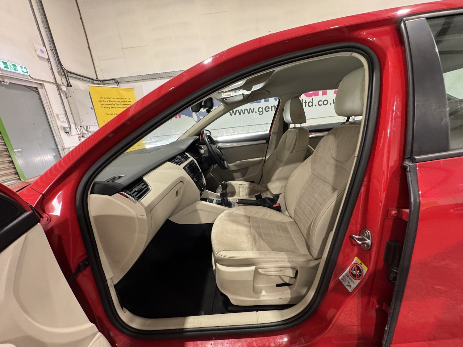 Used Skoda Octavia 2014 for sale - 76945548: Photo 56