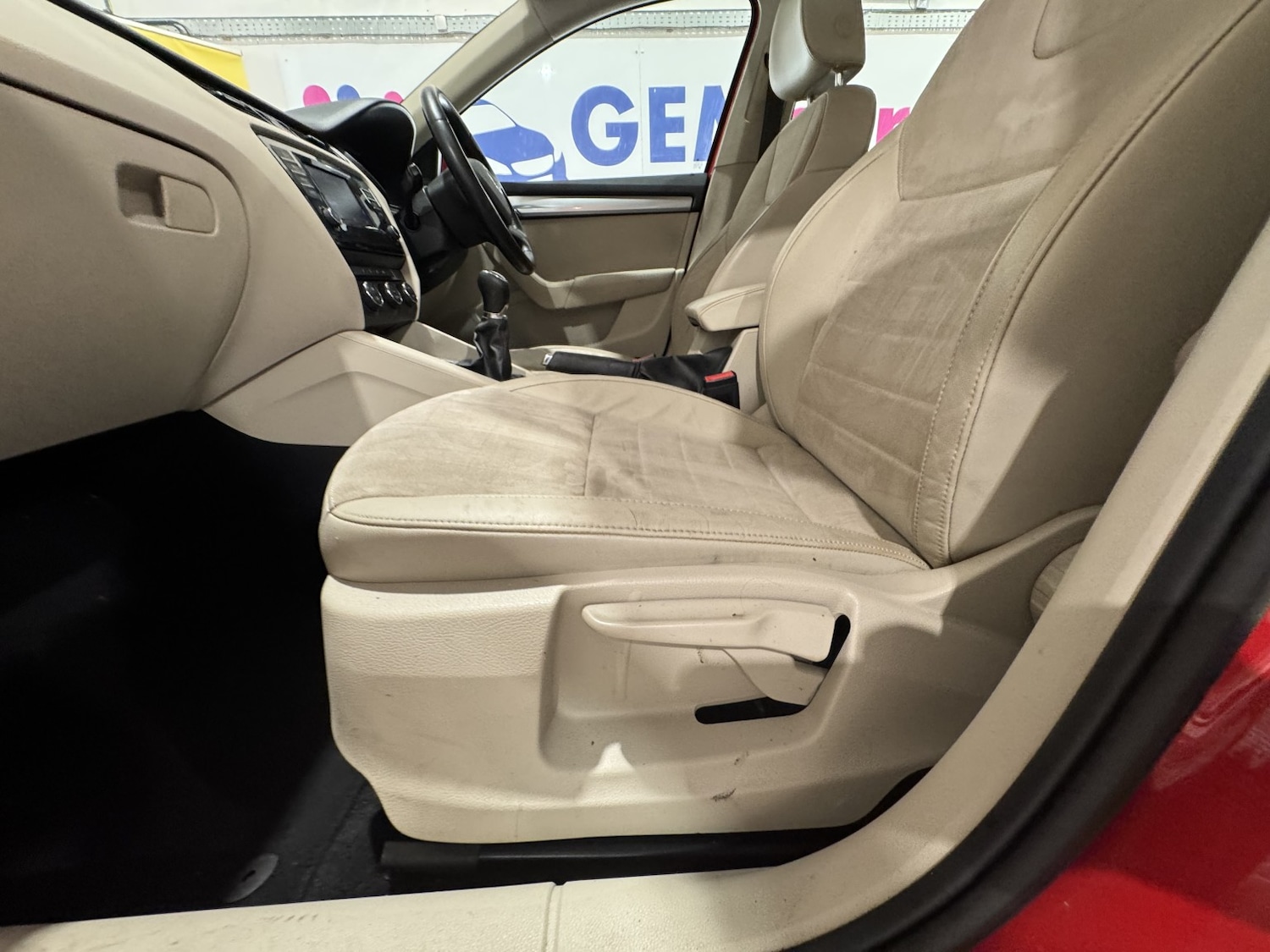 Used Skoda Octavia 2014 for sale - 76945548: Photo 59