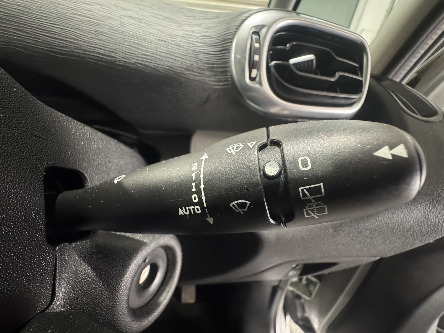 Used Citroen C3 Picasso 2017 for sale - 76547887: Photo 23