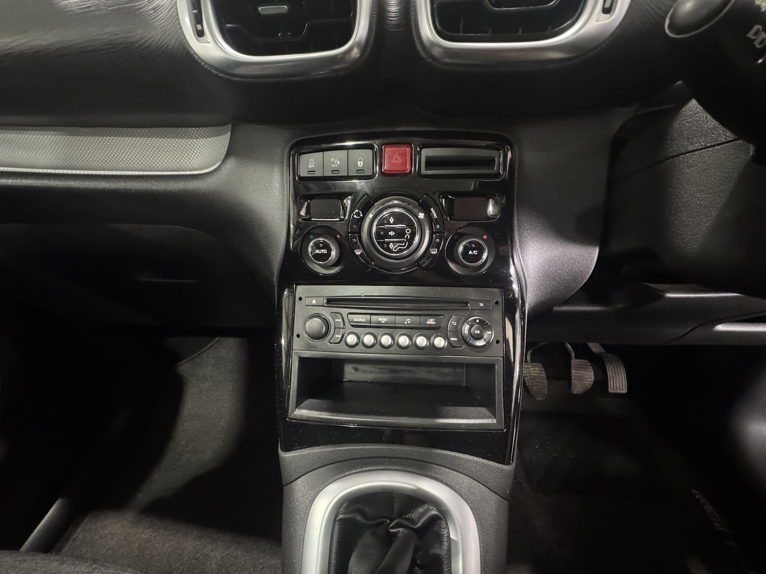 Used Citroen C3 Picasso 2017 for sale - 76547887: Photo 26