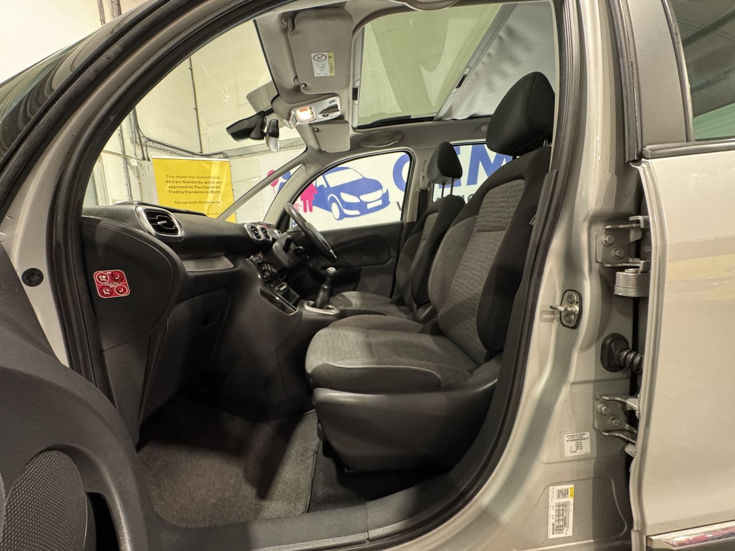 Used Citroen C3 Picasso 2017 for sale - 76547887: Photo 50