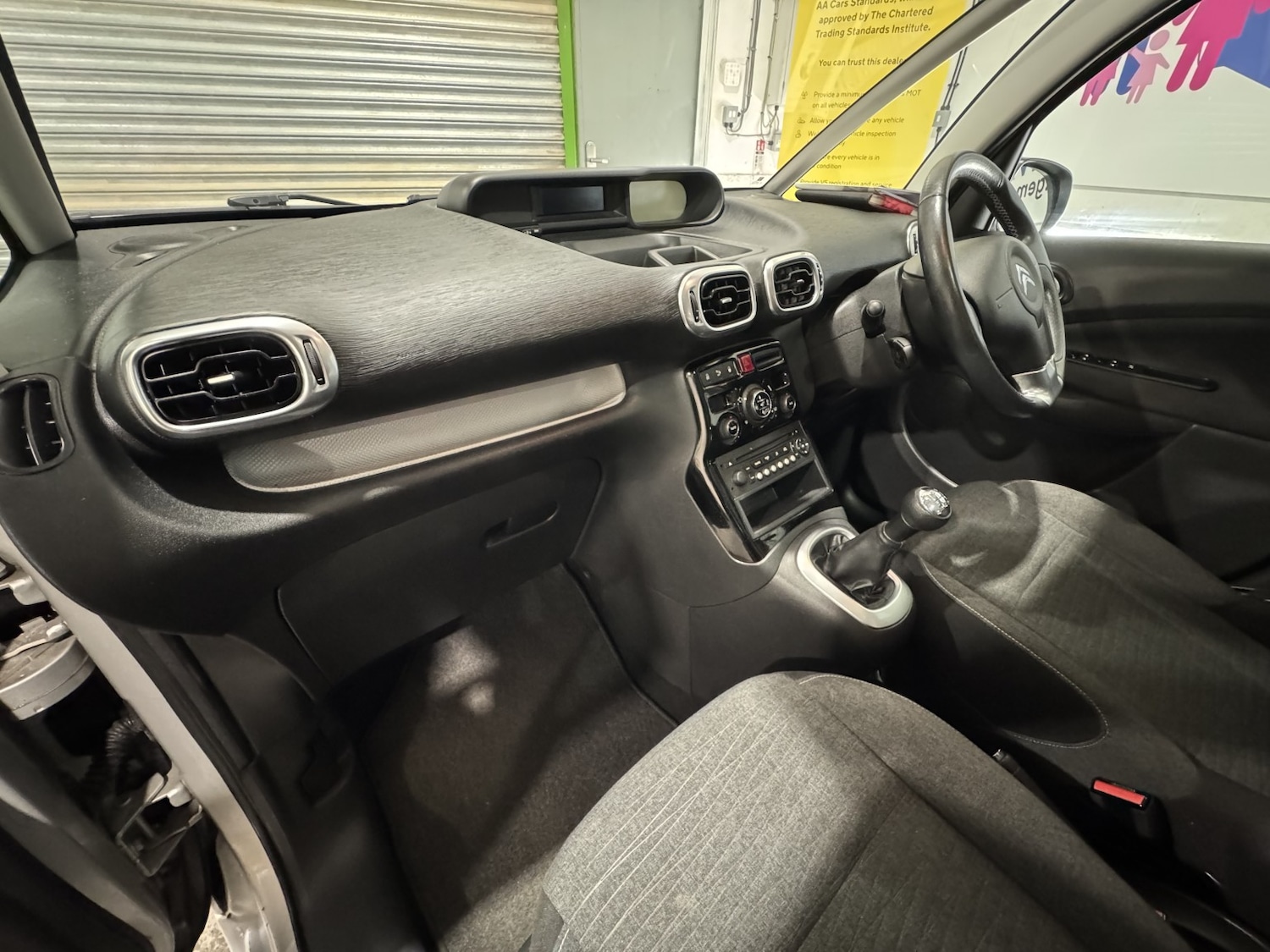 Used Citroen C3 Picasso 2017 for sale - 76547887: Photo 53