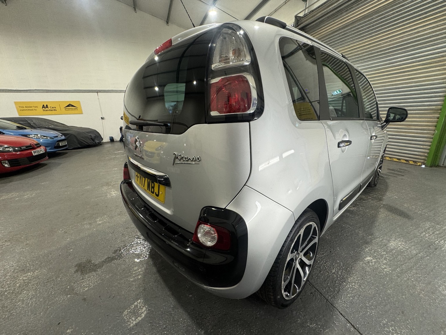 Used Citroen C3 Picasso 2017 for sale - 76547887: Photo 8