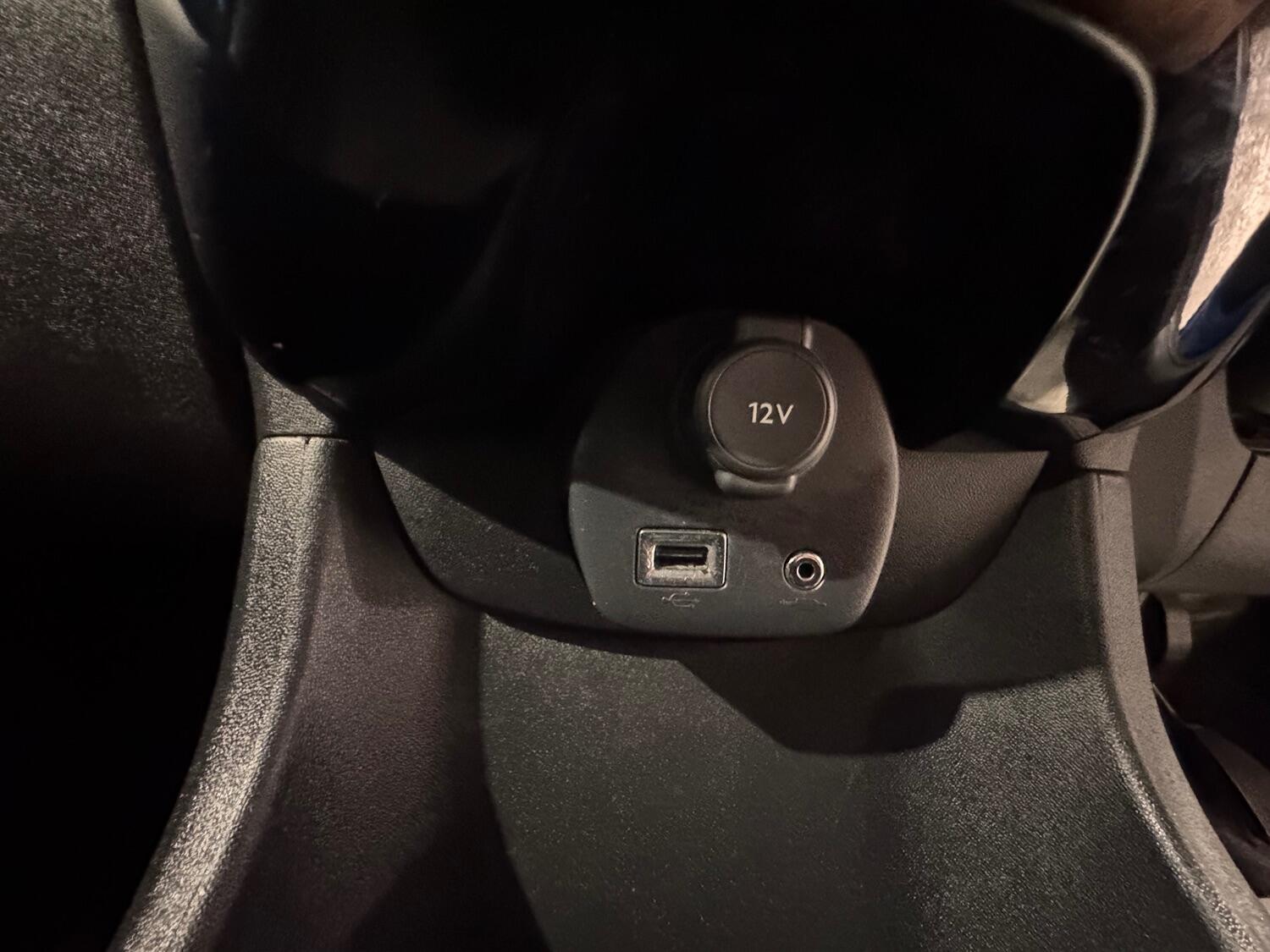 Used Peugeot 108 2015 for sale - 76142471: Photo 32
