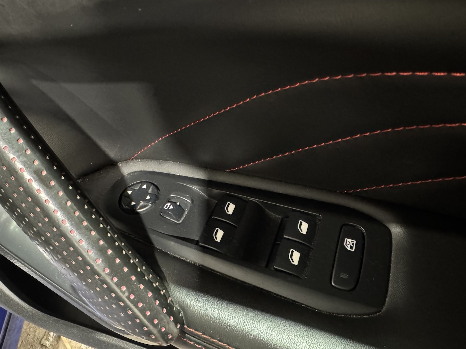 Used Peugeot 308 2016 for sale - 77438263: Photo 19