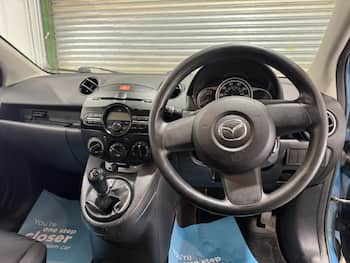 Used Mazda Mazda2 2012 for sale - 79746423: Photo
