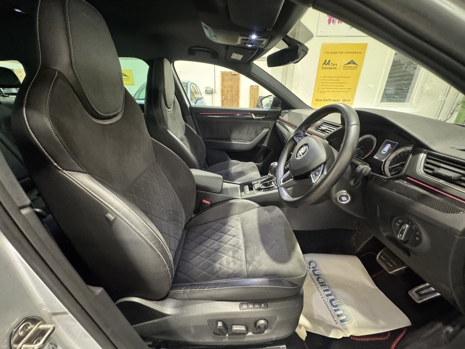 Used Skoda Superb 2017 for sale - 76725693: Photo 23