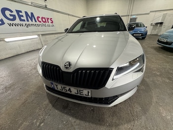 Used Skoda Superb 2017 for sale - 76725693: Photo
