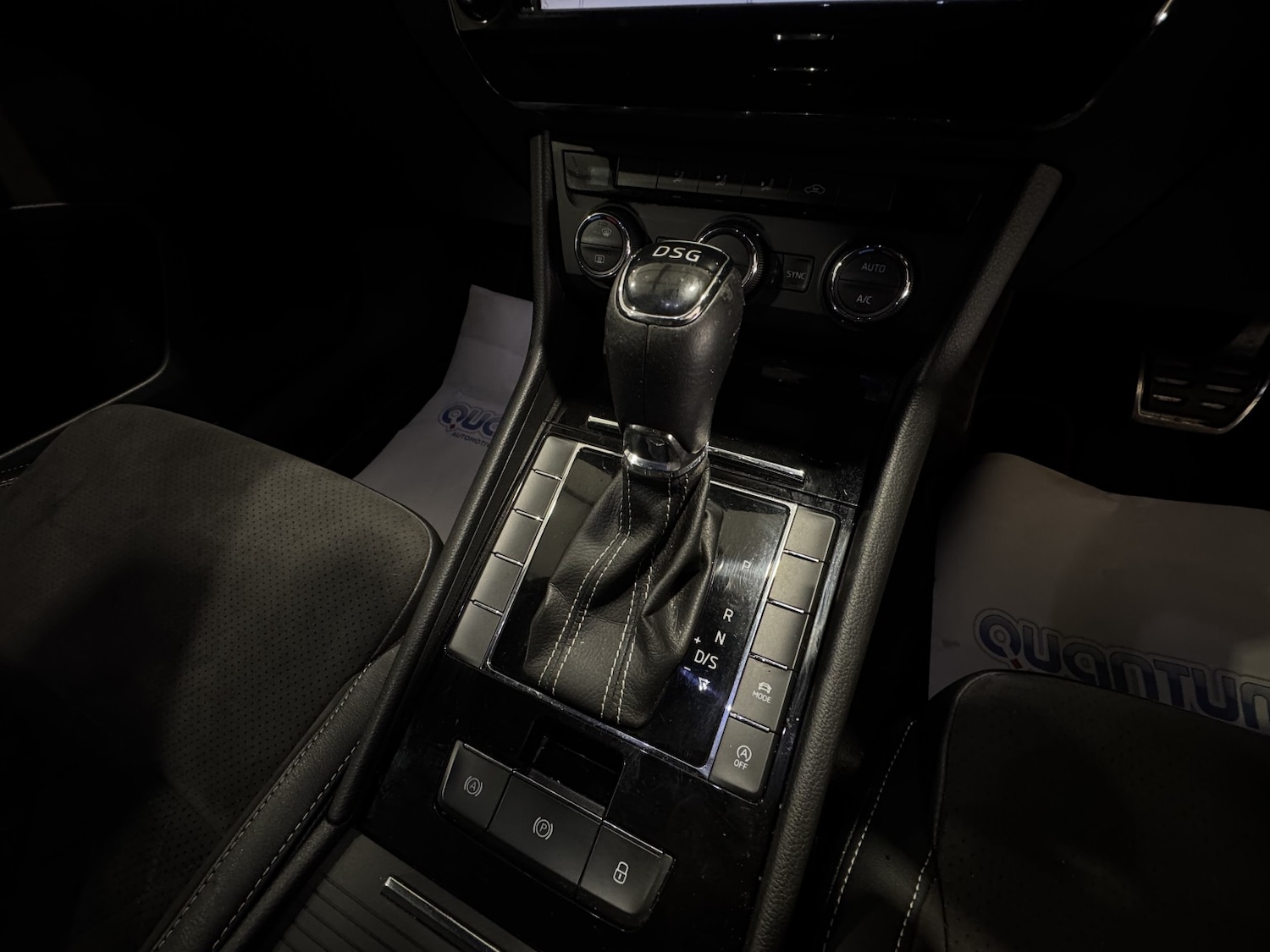 Used Skoda Superb 2017 for sale - 76725693: Photo 40